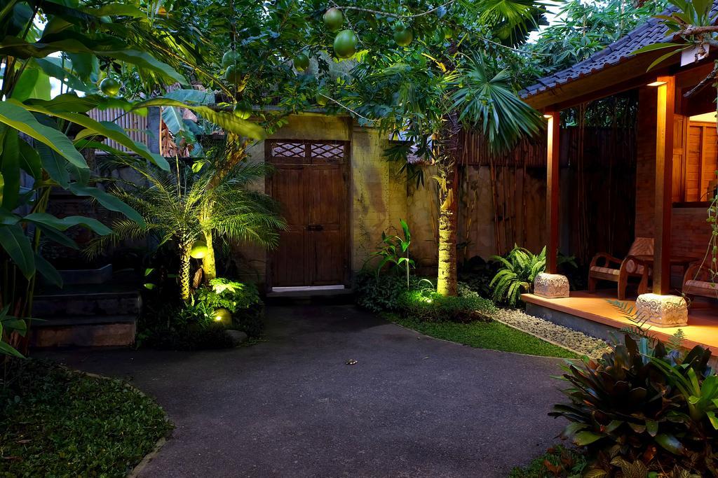 Nurada Cottage Ubud Extérieur photo
